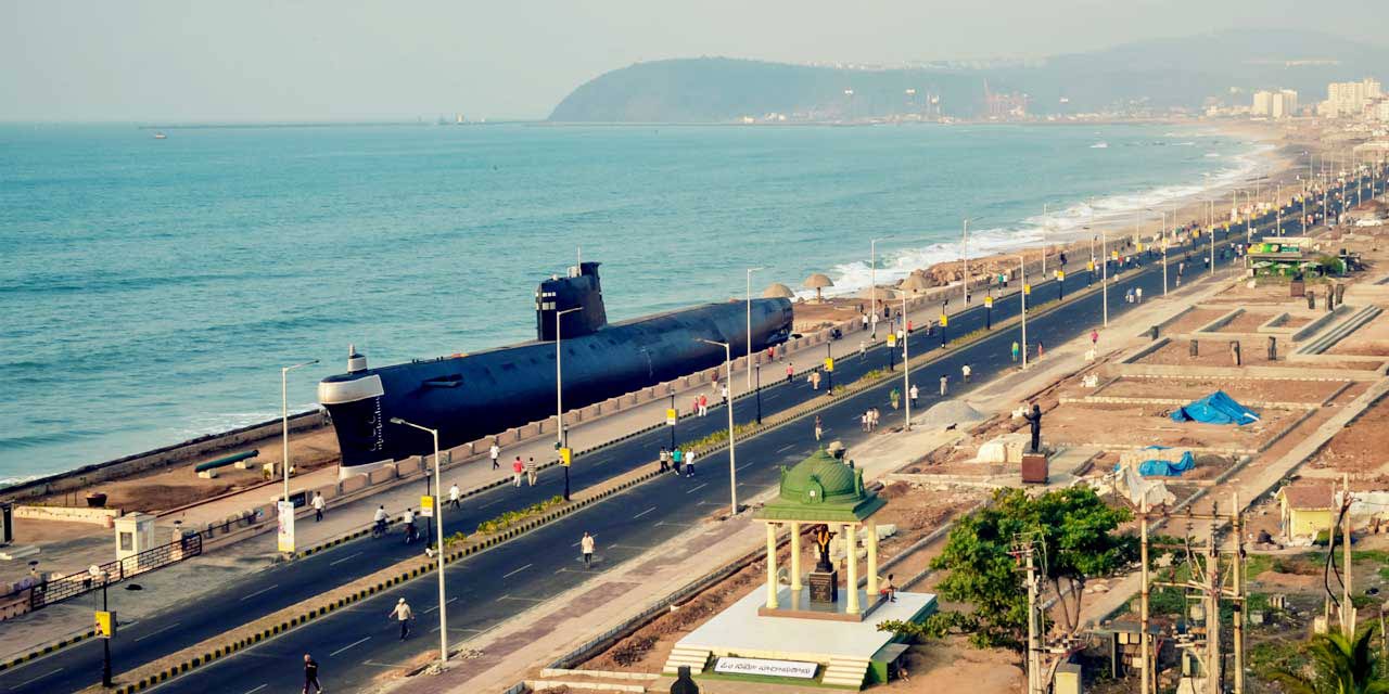 INS Kurusura Submarine Museum Vizag (Entry Fee, Timings, History ...