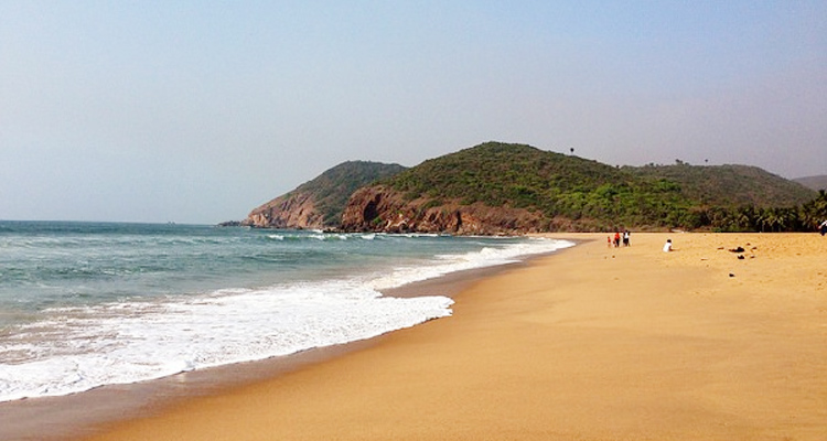 Yarada Beach Vizag (Location, Activities, Night Life, Images, Facts ...